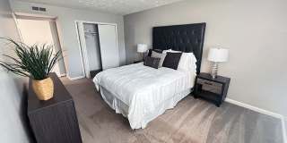 Pine Grove Apartments Gallery 6