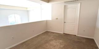 Beautiful, 2 story penthouse loft at the Manhattan condos on the south strip. Gallery 13