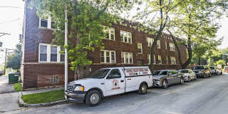 7249-53 S Blackstone Gallery 12