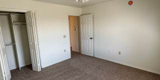 3br 2.5ba on Surrey Hills Golf Course!! Gallery 38