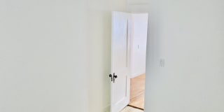 19 Vale Street Gallery 9