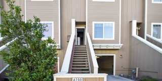 Charming 3BR Condo in Reno Gallery 1