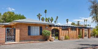 300 N Country Club Road 300 N Country Club Road Gallery 1