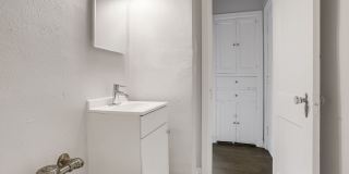 Louisa May Alcott Gallery 8