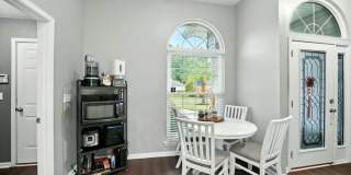 832 HERITAGE LAKES Drive Gallery 7