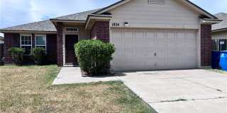 1024 Livermore Street Gallery 1