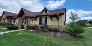 College Station - 3 bedrooms / 3 Baths Townhome in the Barracks! Gallery 4