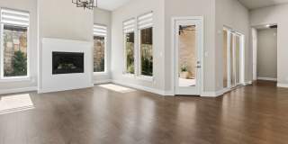 350 Pearland Drive Gallery 11