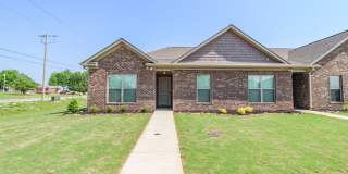 Nice Townhome in Athens City! Nice Townhome in Athens City! Gallery 1