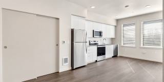 Luxurious Studios with Rooftop Deck and Secured Entry! Gallery 20