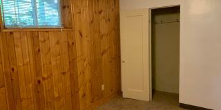 1422 W Oak St Bsmt UNIT Gallery 15