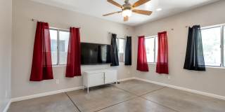 SFR Downtown-Clpose to 4th Avene Gallery 23