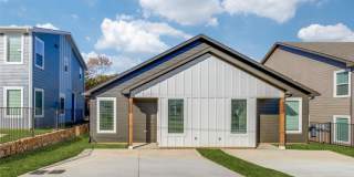 1025 Ray Drive Gallery 1