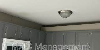 1010 Country Club Road Gallery 4