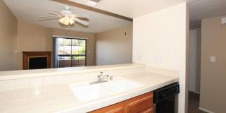 Savoy West Apartments Gallery 29