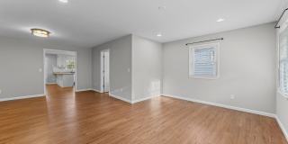 412 2nd Street Gallery 3