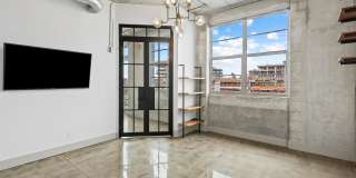 445 North Andrews Avenue Gallery 10