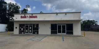 911 E Prien Lake Road 2 Gallery 1