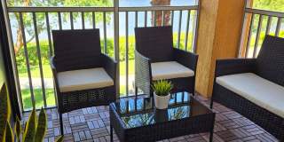 5447 Vineland Road Gallery 7