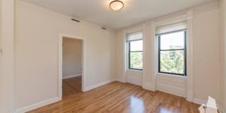 2956 N Racine Gallery 6