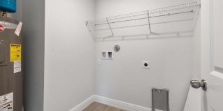 1132 11th Street Gallery 17