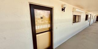 BEAUTIFULLY UPDATED RIVERFRONT CONDO WITH SPECTACULAR ROCKET LAUNCH VIEWS Gallery 3