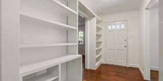 Heart of Chapel Hill! Roosevelt is ready for you!  4 bedrooms/3 bathrooms Gallery 15