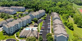 Vintage Retreat Apartments Gallery 31
