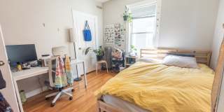 35 1/2 Essex StreetUnit 2 Gallery 11