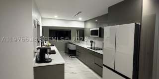 103 Tropicana Dr Gallery 7