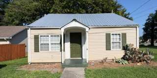 2 Bedroom 1 Bath house Gallery 1