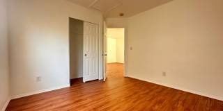 Single Family Home 3 Beds, 2.5 bath, 1 car garage Gallery 16