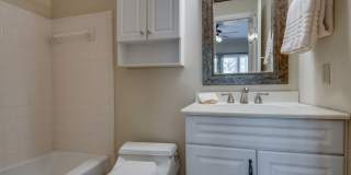 Two Bedroom Condo With Office in Green Hills Gallery 16