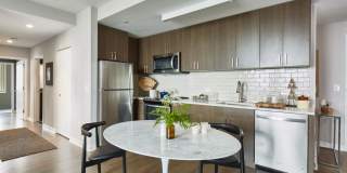 90 Columbus Avenue Gallery 13