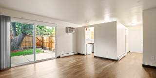 Broadridge Flats and Townhomes Gallery 7