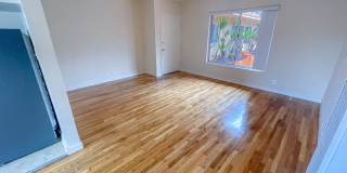 4500 East 7th Street Gallery 5