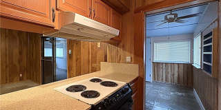 1313 Elia Street Gallery 7