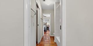Spacious 4BR/3BA Pool Home in Jacksonville Gallery 12