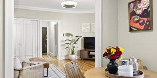 Belmont Buckingham Gallery 21