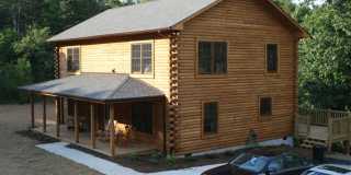 6/1/2028 Move in - Student Housing 6 BR 3 Bath Log Cabin Gallery 1
