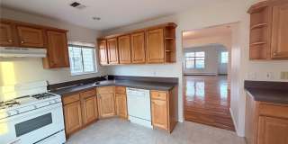 150 Jefferson Avenue unit: B Gallery 1