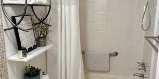 161 GREENVIEW DRIVE Gallery 10