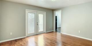 Charming Three bedroom one bath with huge backyard Gallery 19