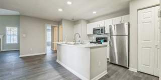 Magnolia Terrace Gallery 11