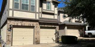 Beautiful 3 bedroom, 2.5 bath home located in a gated North San Antonio community! Gallery 1