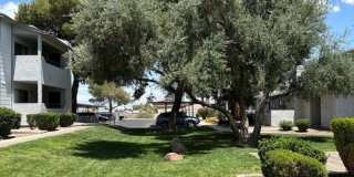 2 Bedroom 1 Bath - 2nd Floor Unit Gallery 1