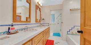 9720 Baden Gallery 55