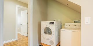 1201 W 36th Place - Co-Living Gallery 10