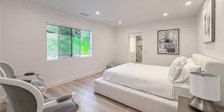 4266 Louise Avenue Gallery 22