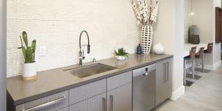 The Knolls Apartment Homes Gallery 17